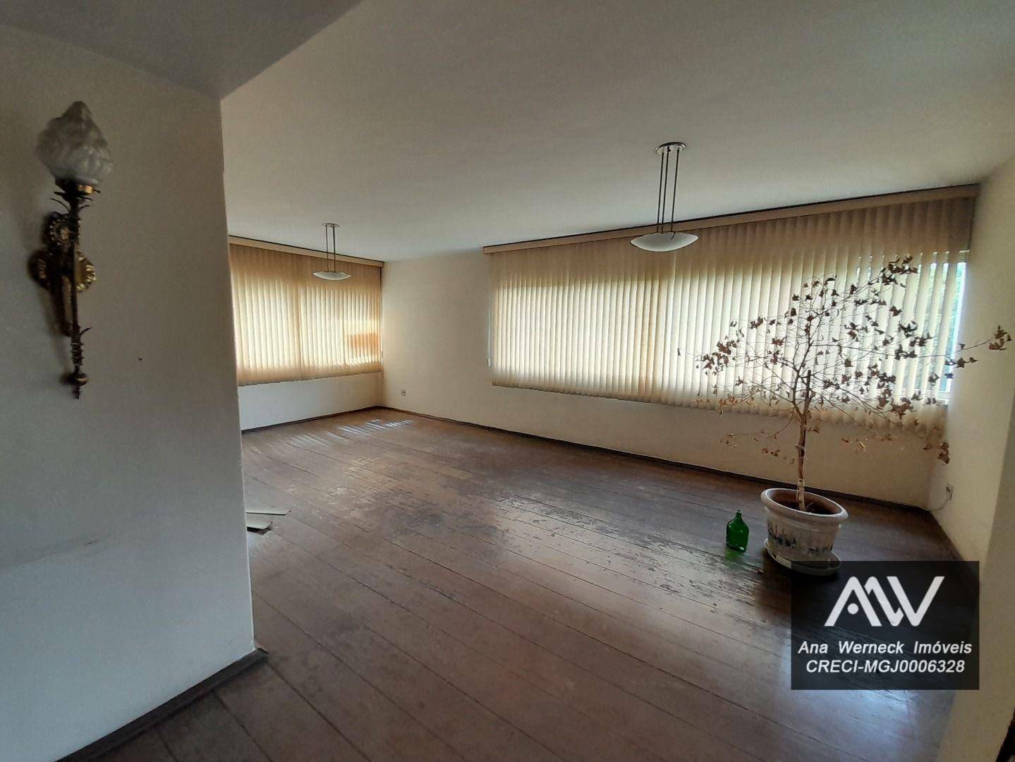 Apartamento à venda com 5 quartos, 180m² - Foto 2