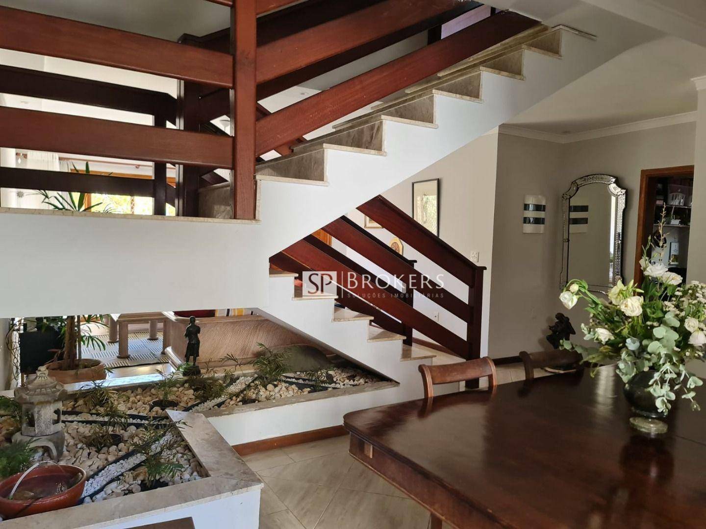 Casa de Condomínio à venda com 4 quartos, 236m² - Foto 5