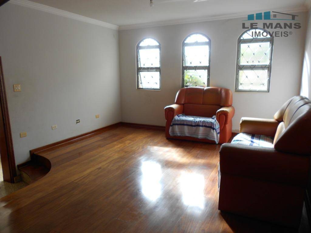 Casa à venda com 3 quartos, 220m² - Foto 9