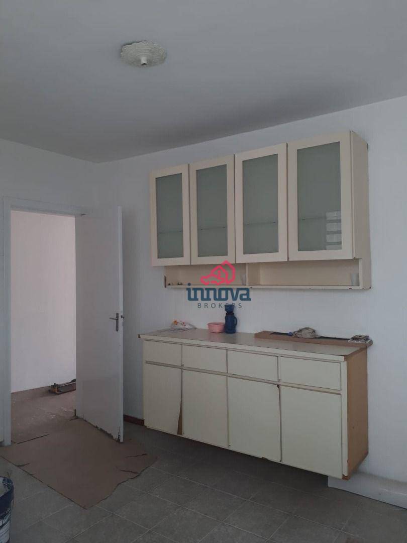 Apartamento para alugar com 3 quartos, 100m² - Foto 2