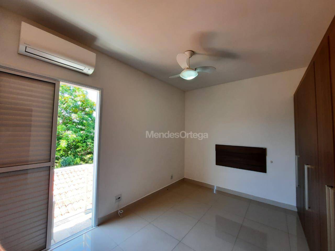 Casa de Condomínio para alugar com 2 quartos, 141m² - Foto 16