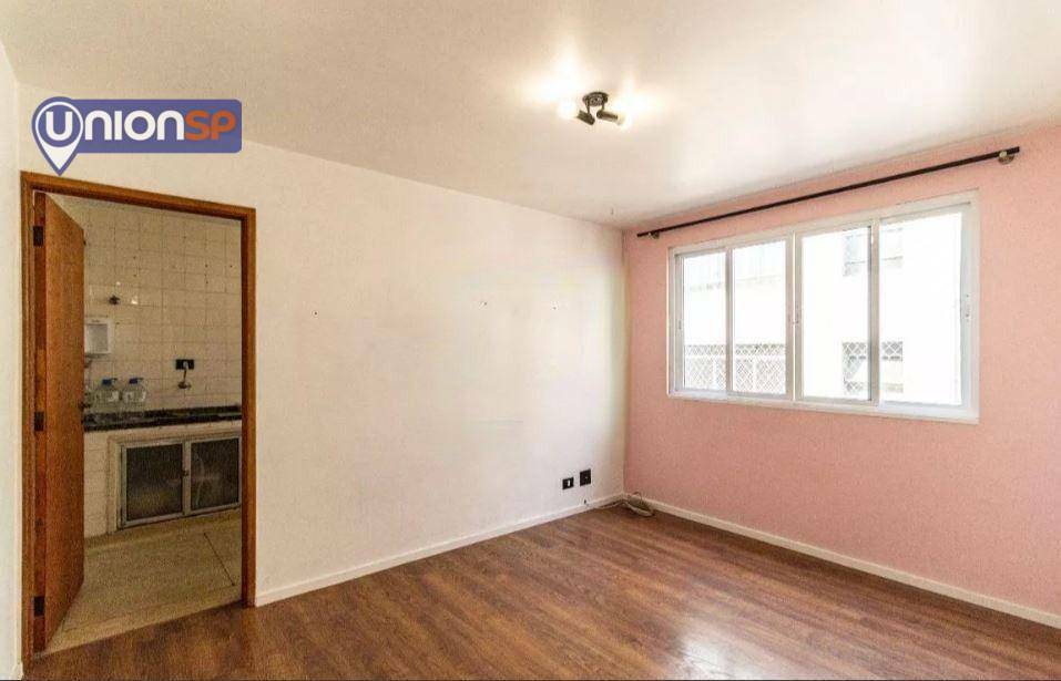 Apartamento à venda com 2 quartos, 77m² - Foto 3