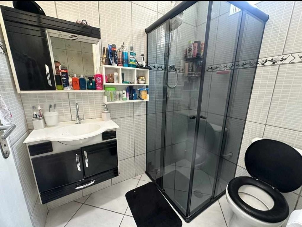 Casa à venda com 3 quartos, 90m² - Foto 11