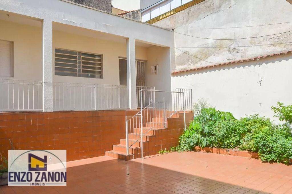 Casa para alugar com 3 quartos, 226m² - Foto 31