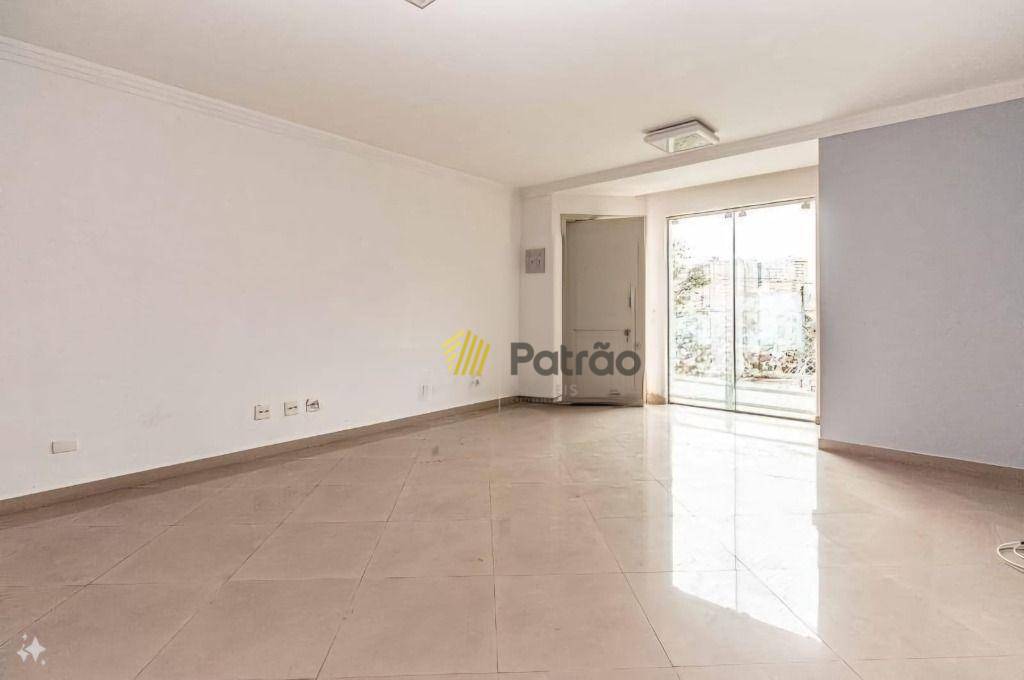 Sobrado à venda com 4 quartos, 216m² - Foto 3