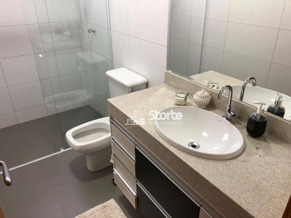 Apartamento à venda com 3 quartos, 112m² - Foto 11