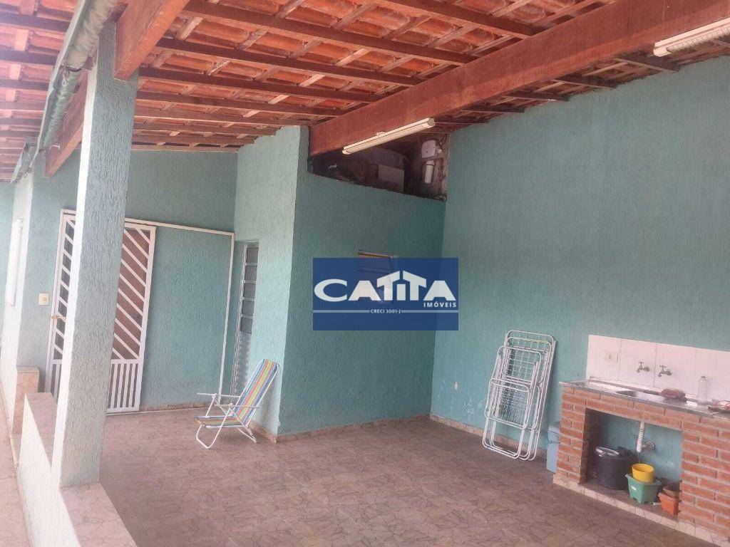 Casa à venda e aluguel com 3 quartos, 170m² - Foto 9