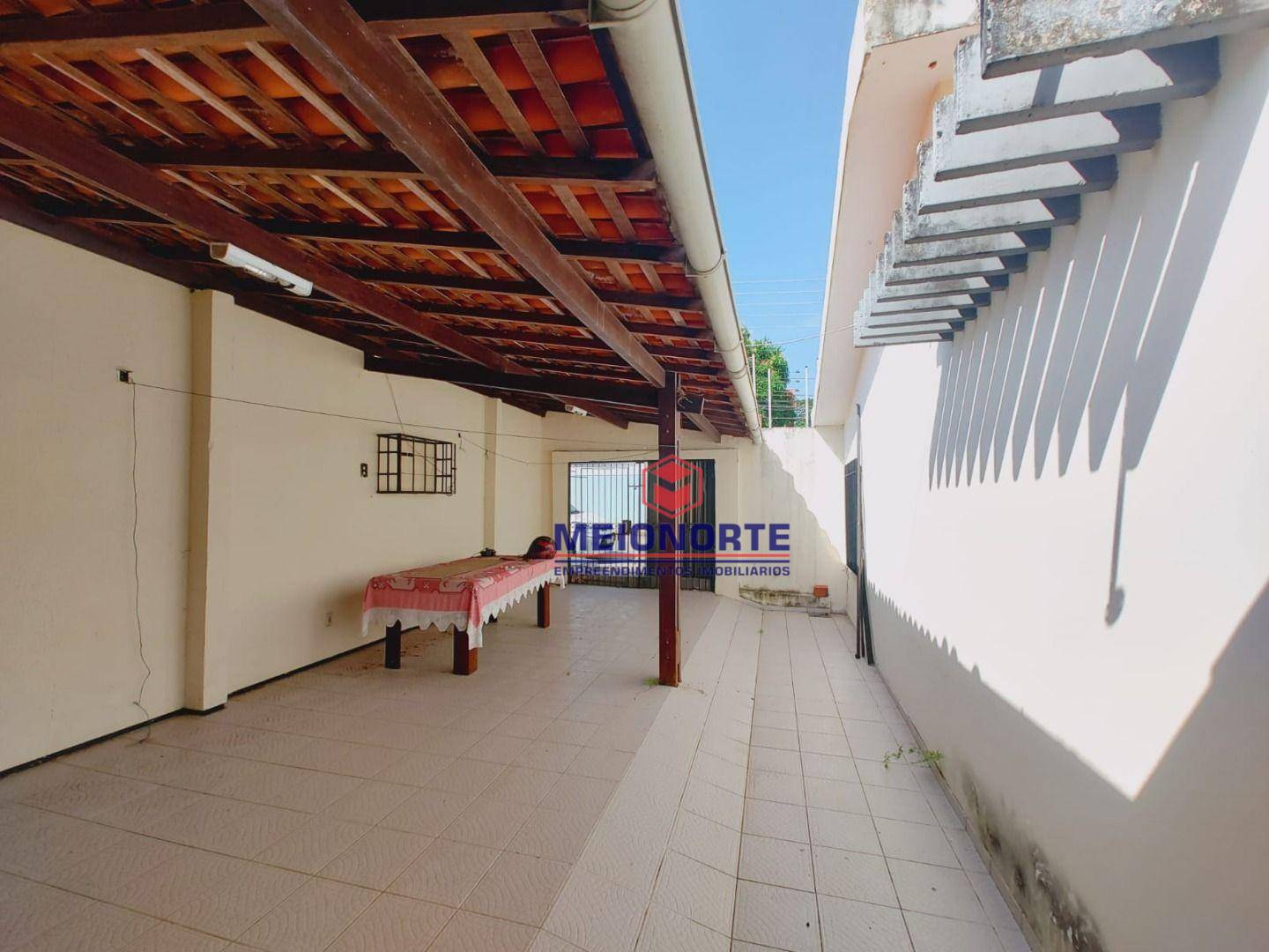 Casa à venda com 3 quartos, 120m² - Foto 29