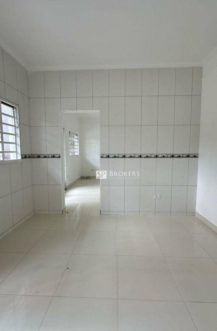 Casa à venda com 2 quartos, 200m² - Foto 6