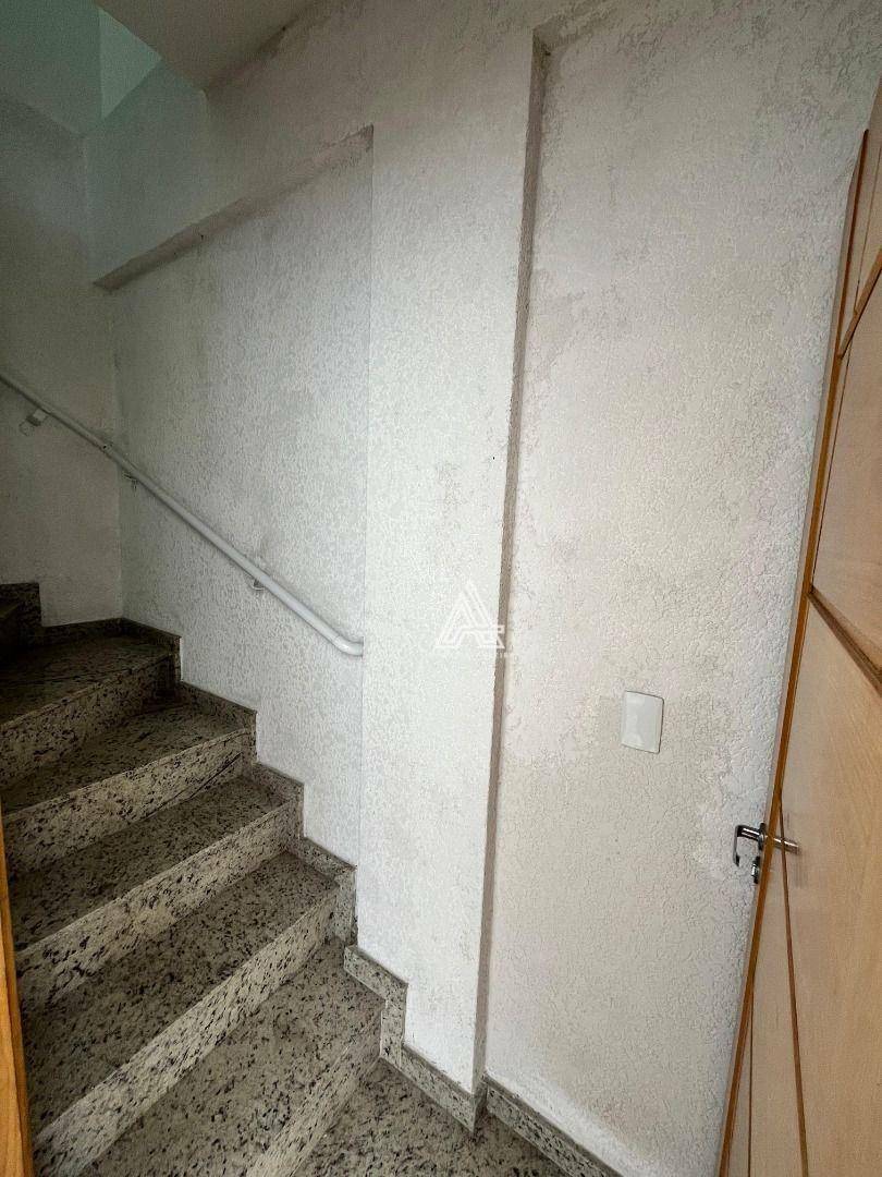 Sobrado à venda com 3 quartos, 215m² - Foto 99