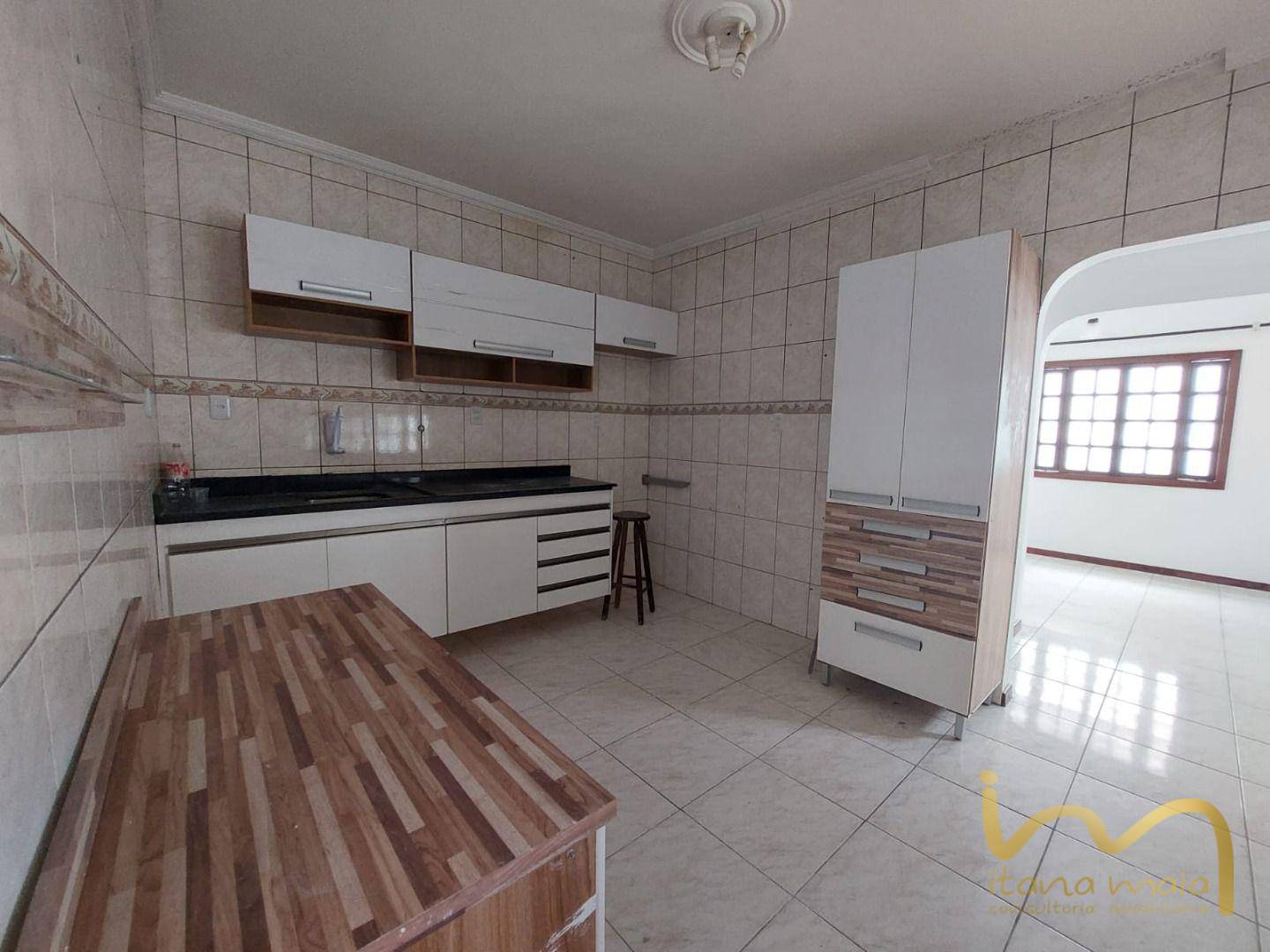 Casa à venda com 6 quartos, 380m² - Foto 12