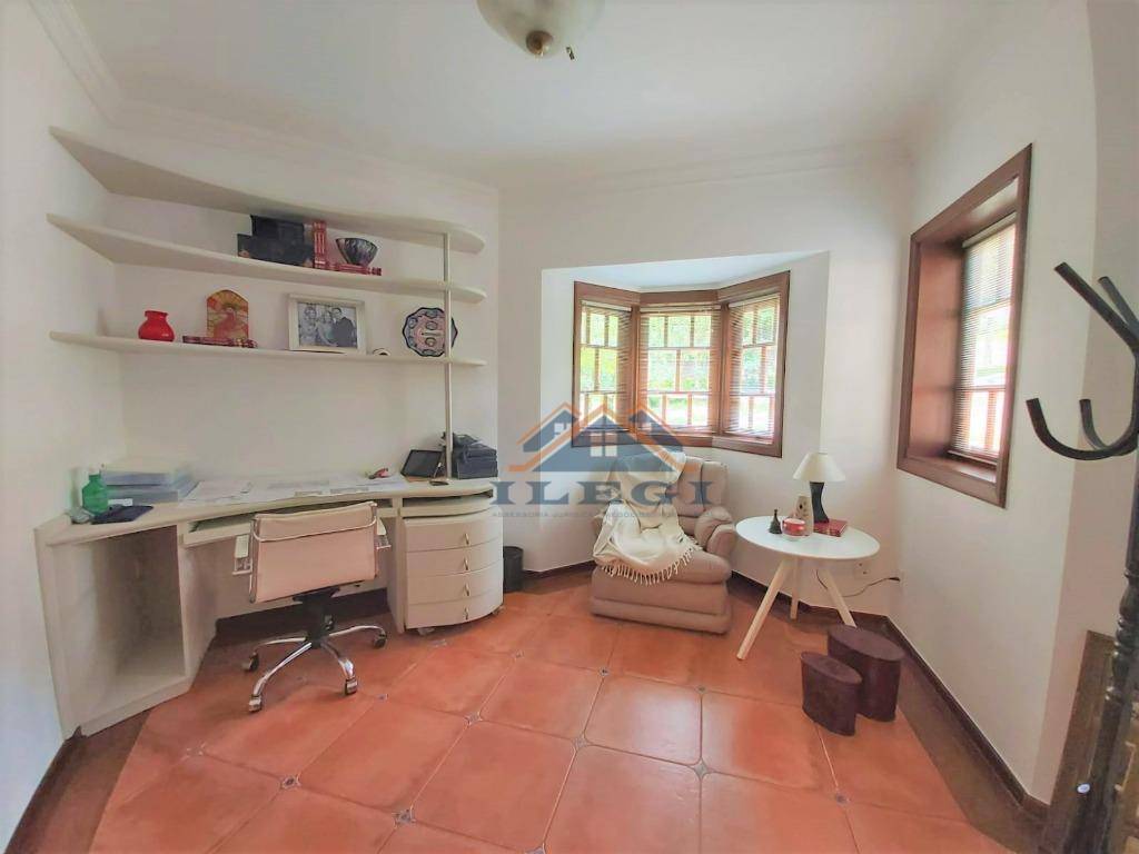 Casa de Condomínio à venda com 4 quartos, 500m² - Foto 9