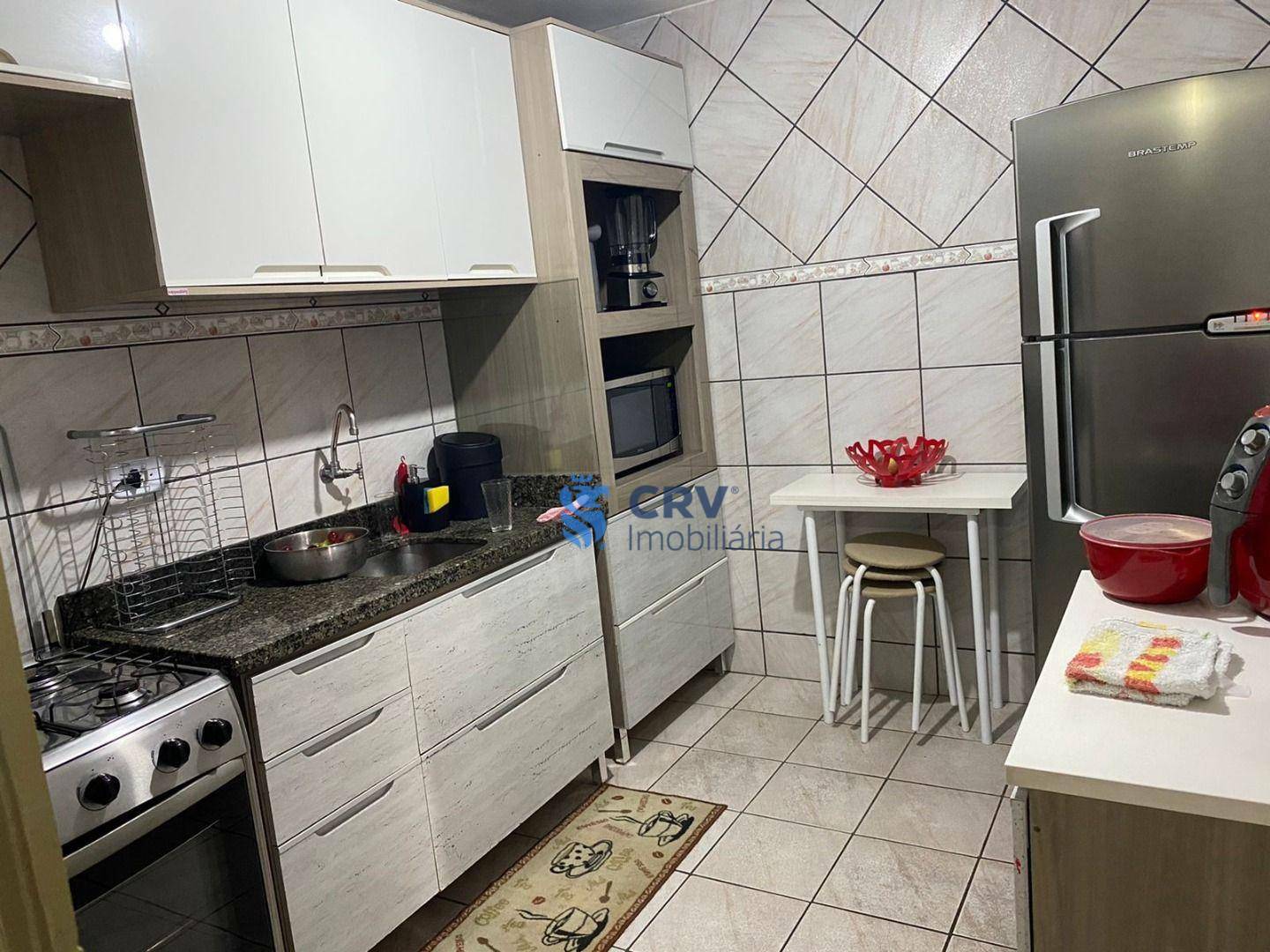 Sobrado à venda com 3 quartos, 60m² - Foto 4