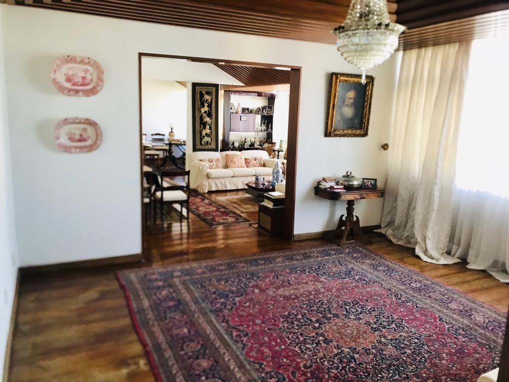 Apartamento à venda com 2 quartos, 212m² - Foto 2