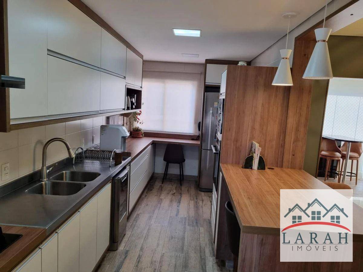 Apartamento à venda com 3 quartos, 163m² - Foto 3