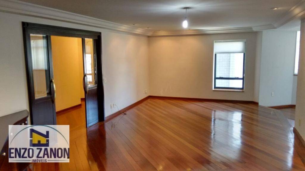 Apartamento à venda com 4 quartos, 300m² - Foto 1