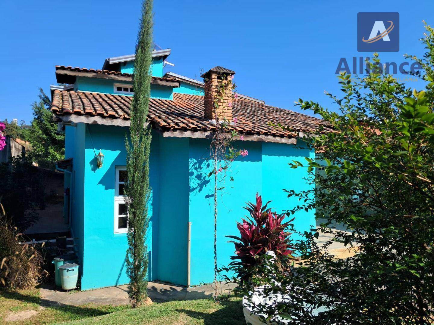 Chácara à venda com 4 quartos, 331m² - Foto 3