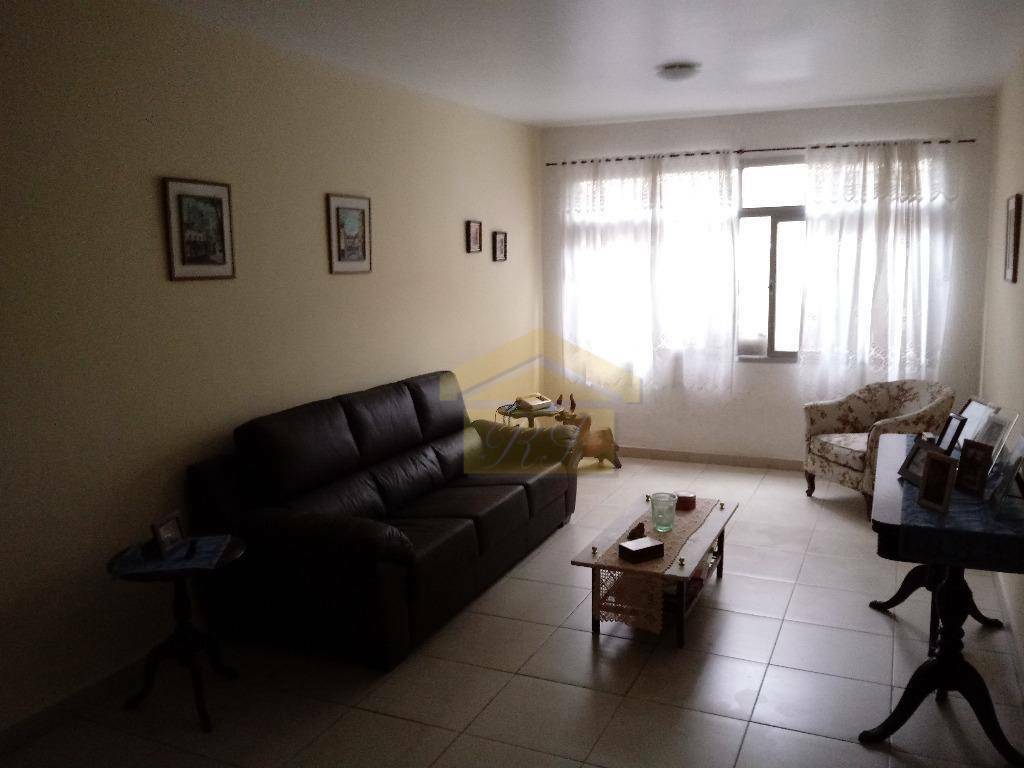 Sobrado à venda com 3 quartos, 140m² - Foto 1