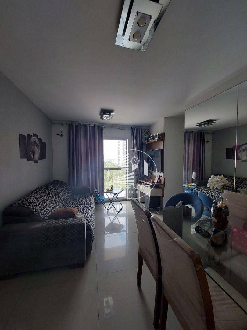 Apartamento à venda com 3 quartos, 67m² - Foto 2