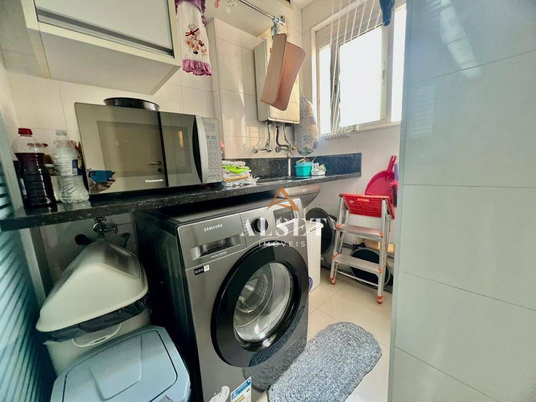 Apartamento à venda com 3 quartos, 113m² - Foto 7