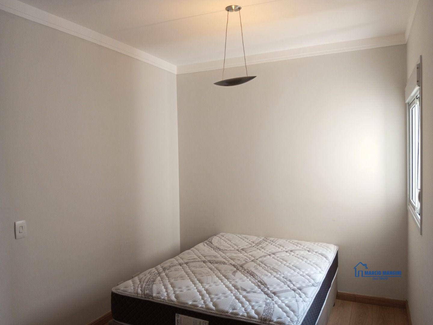 Apartamento à venda com 3 quartos, 137m² - Foto 10