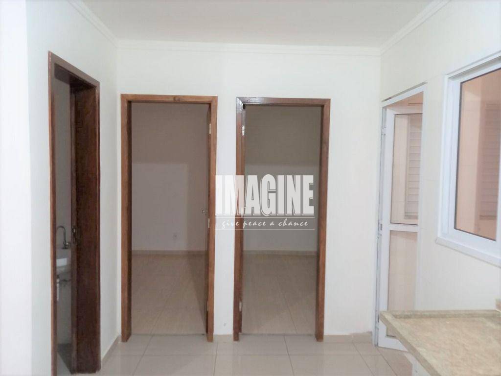 Apartamento para alugar com 2 quartos, 40m² - Foto 2