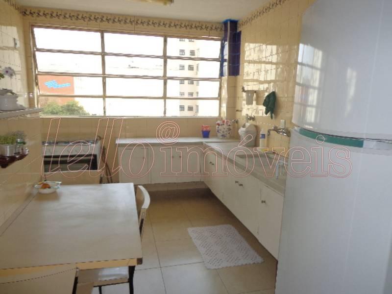 Apartamento à venda com 4 quartos, 260m² - Foto 18