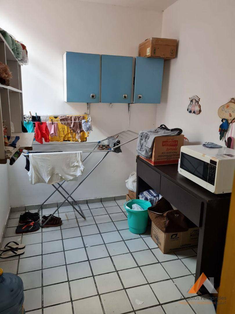 Apartamento à venda com 3 quartos, 108m² - Foto 13