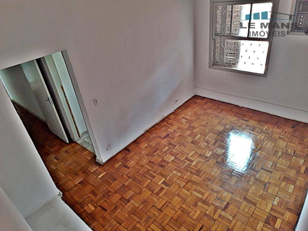 Casa à venda com 3 quartos, 310m² - Foto 20