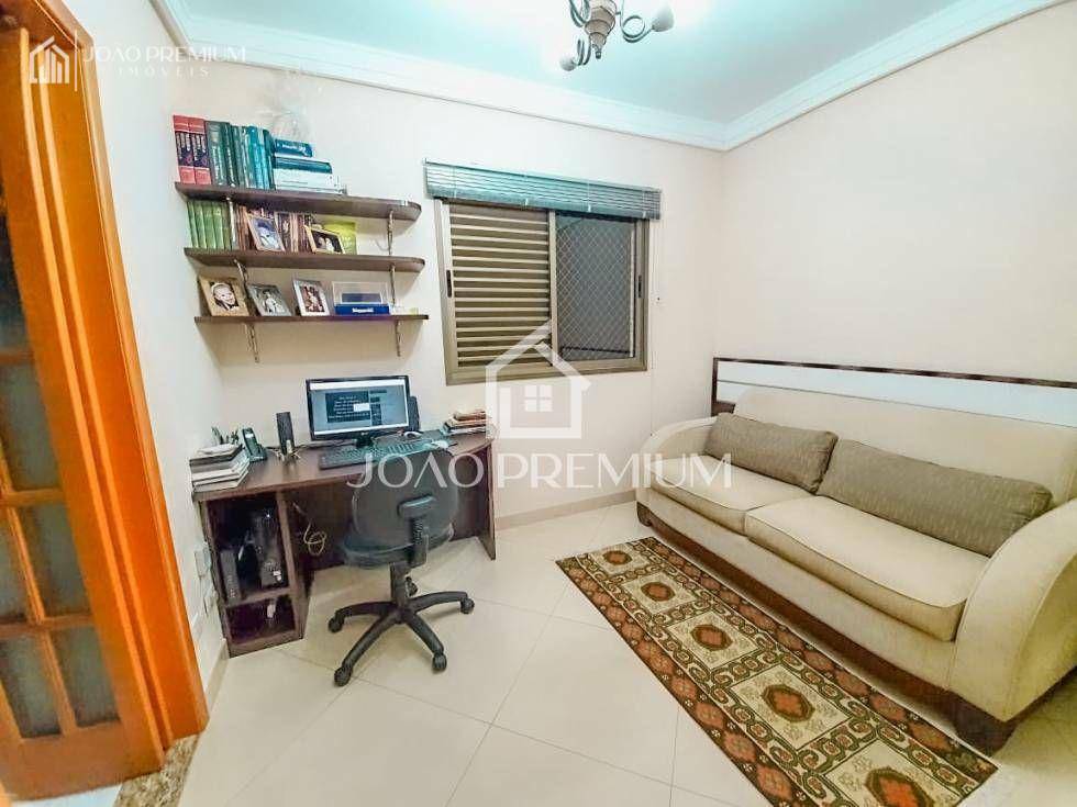 Apartamento à venda com 4 quartos, 203m² - Foto 12