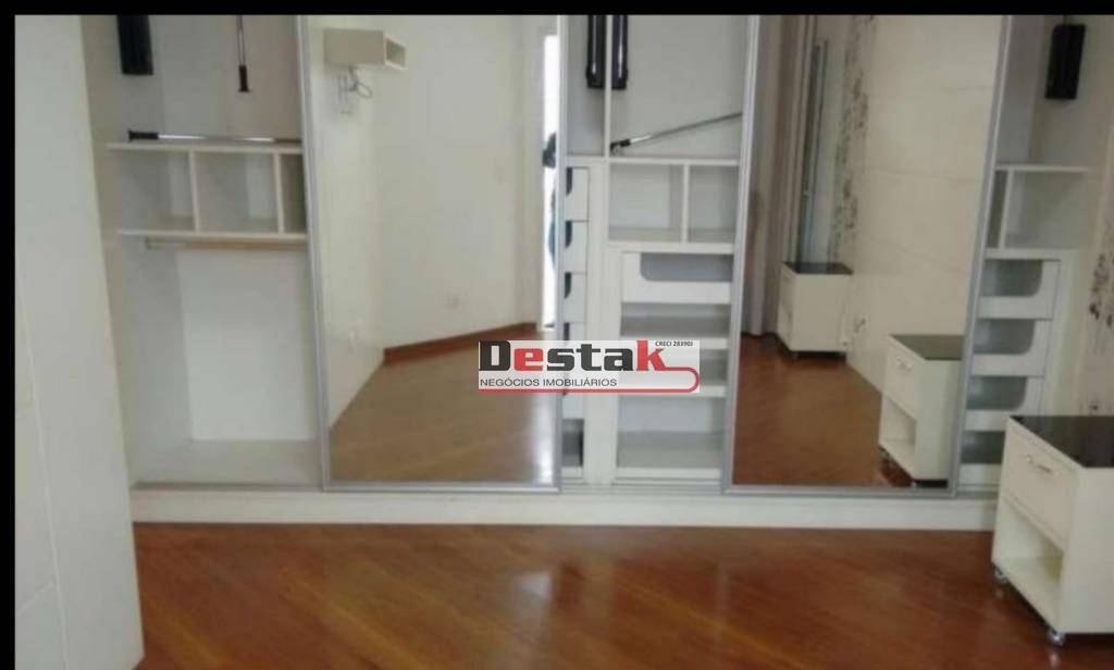 Sobrado à venda com 3 quartos, 207m² - Foto 22