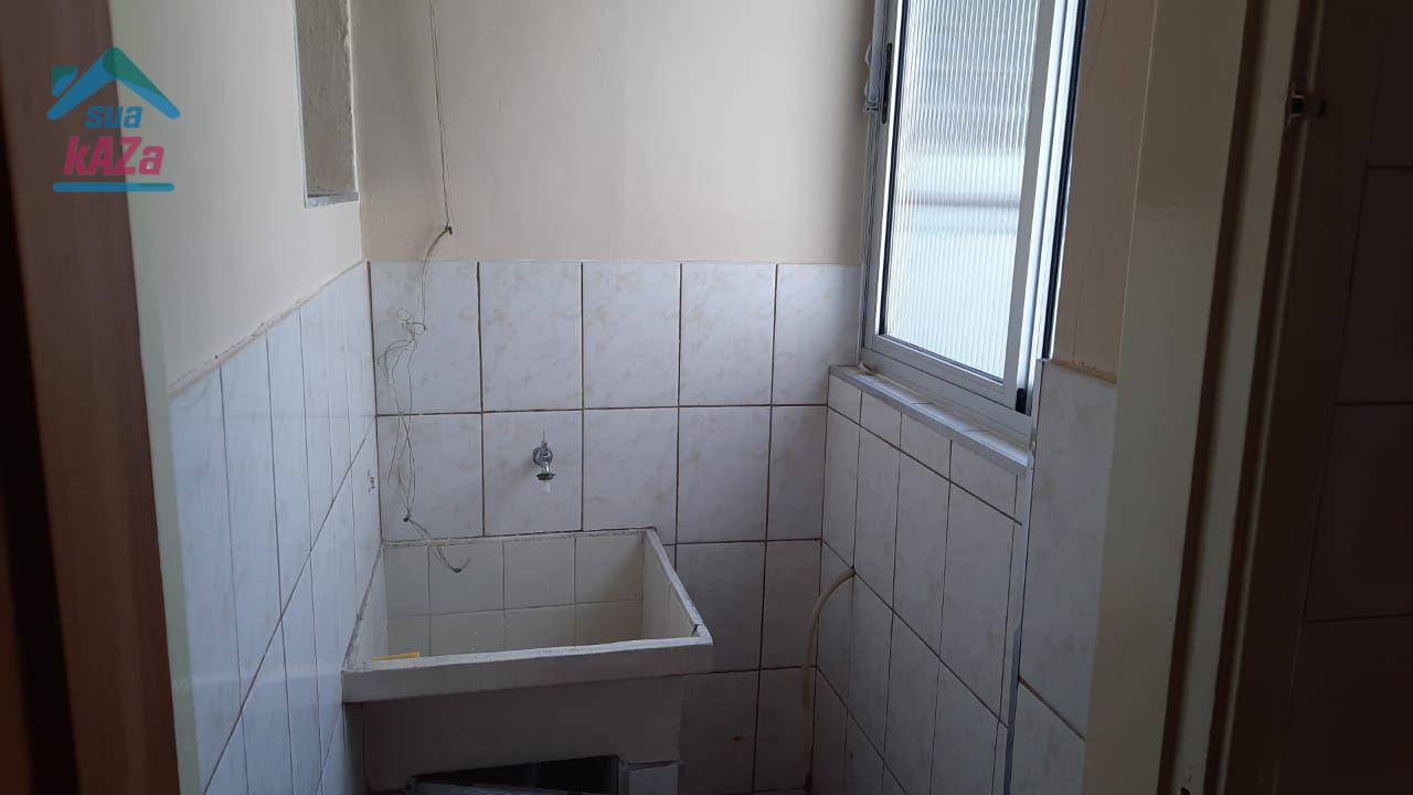 Apartamento à venda com 2 quartos, 65m² - Foto 15