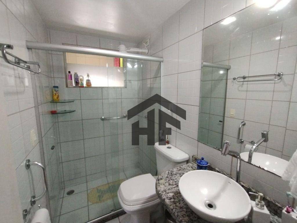 Apartamento à venda com 4 quartos, 212m² - Foto 7