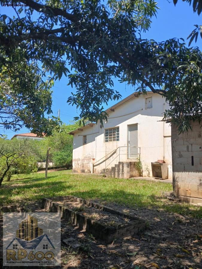 Chácara à venda com 3 quartos, 2195m² - Foto 1