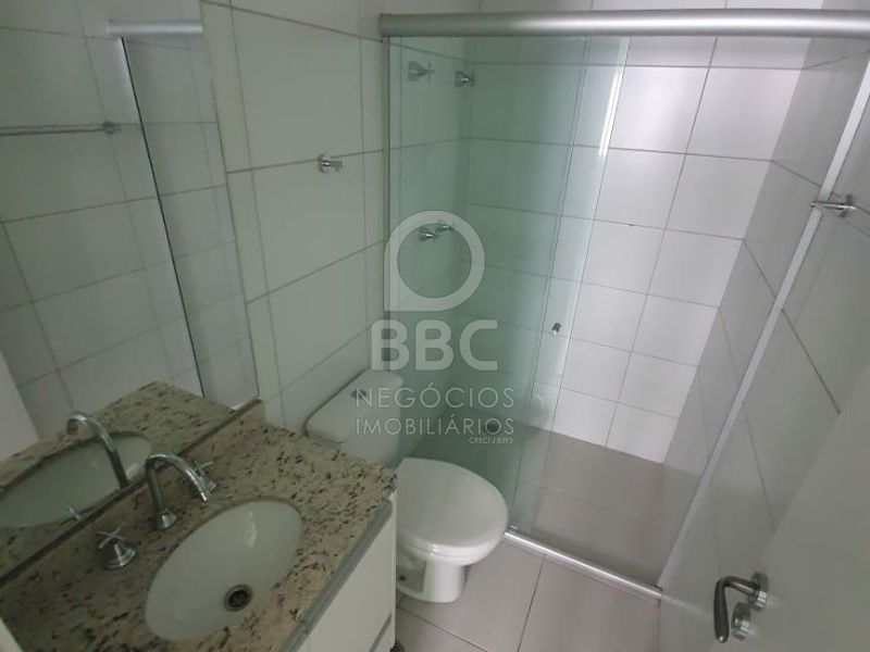 Apartamento para alugar com 2 quartos, 75m² - Foto 12