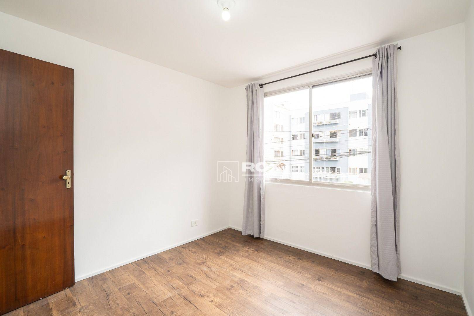 Apartamento para alugar com 3 quartos, 102m² - Foto 17