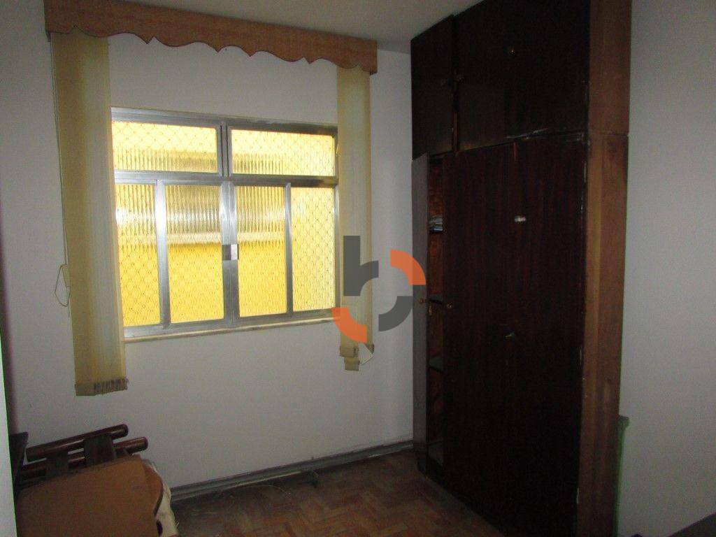 Apartamento à venda com 3 quartos, 97m² - Foto 17