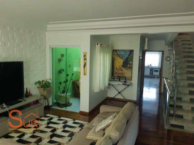 Sobrado à venda com 4 quartos, 254m² - Foto 2