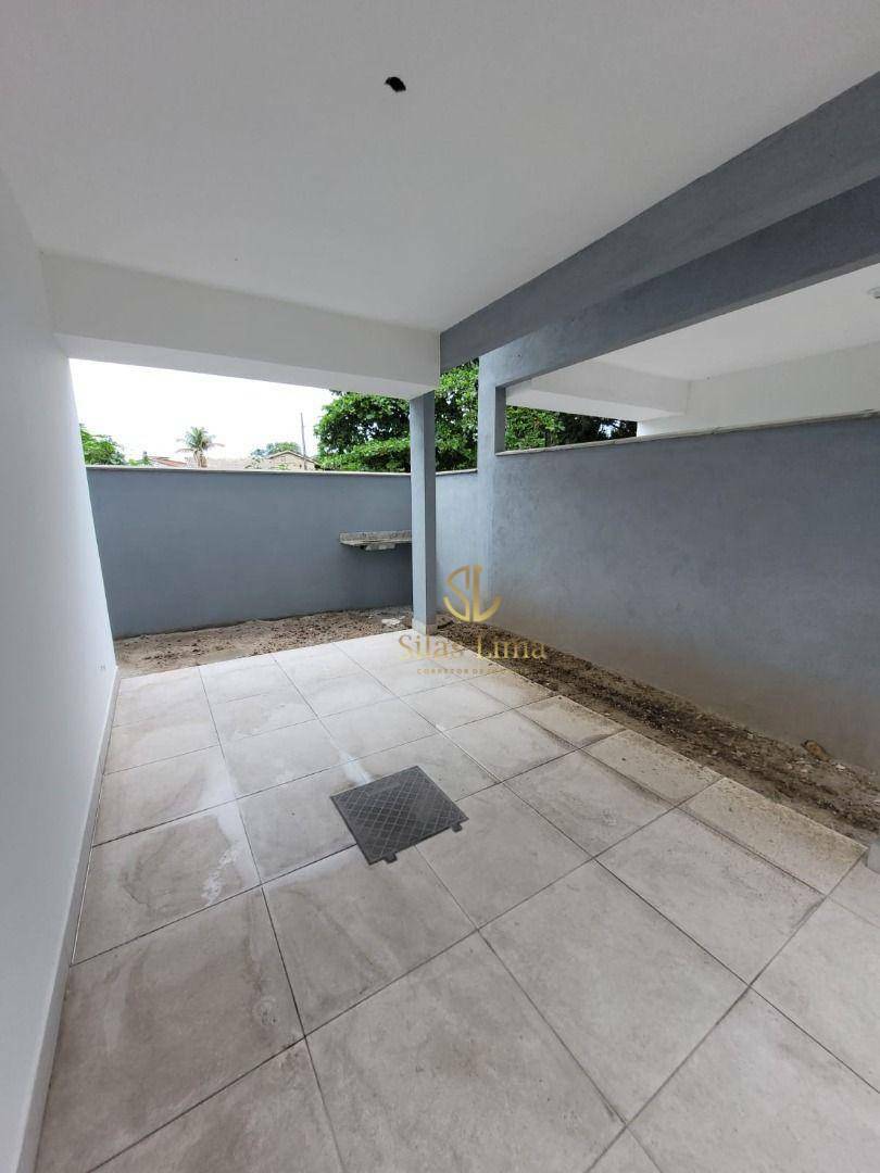 Casa à venda com 2 quartos, 70m² - Foto 17