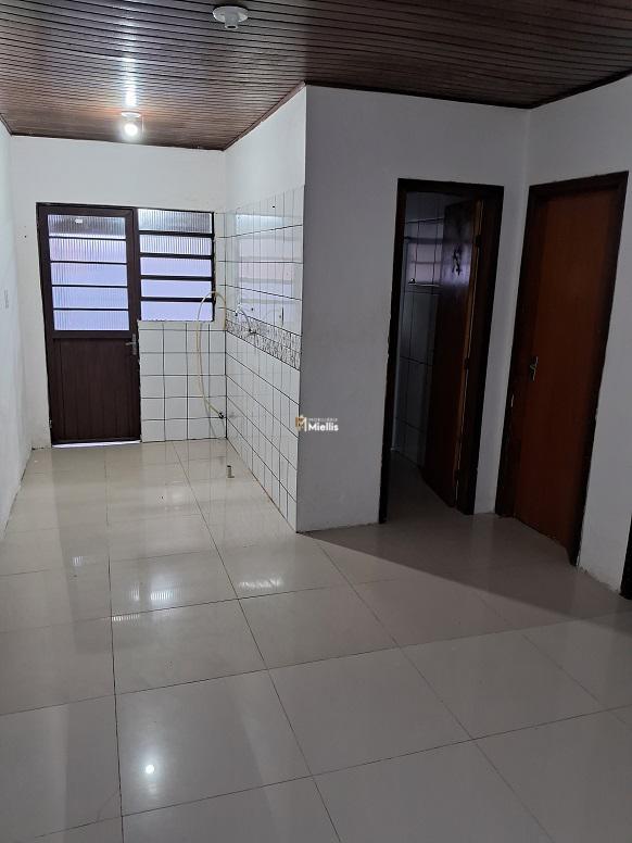 Casa à venda com 2 quartos, 69m² - Foto 8