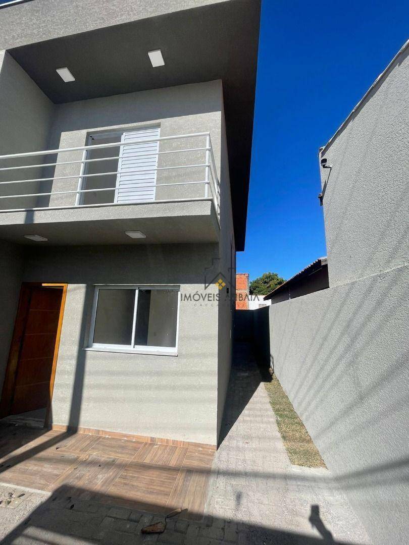 Sobrado à venda com 2 quartos, 70m² - Foto 1