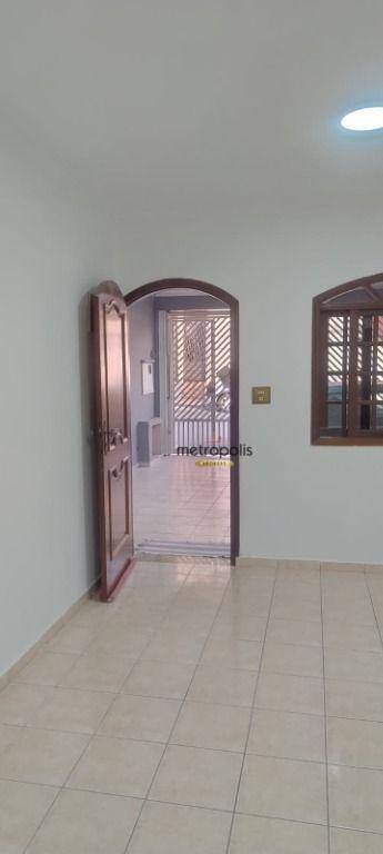 Sobrado à venda com 2 quartos, 125m² - Foto 4