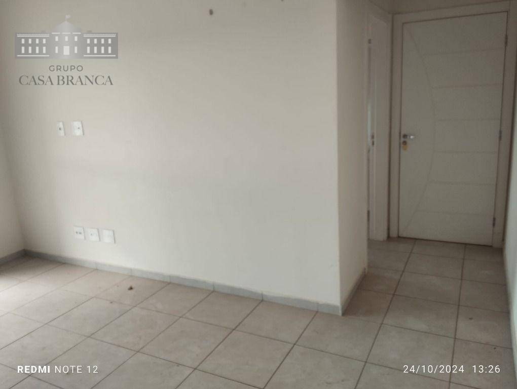 Apartamento à venda e aluguel com 2 quartos, 75m² - Foto 11