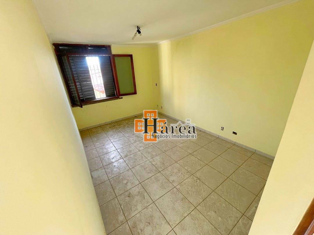 Casa à venda e aluguel, 220m² - Foto 18