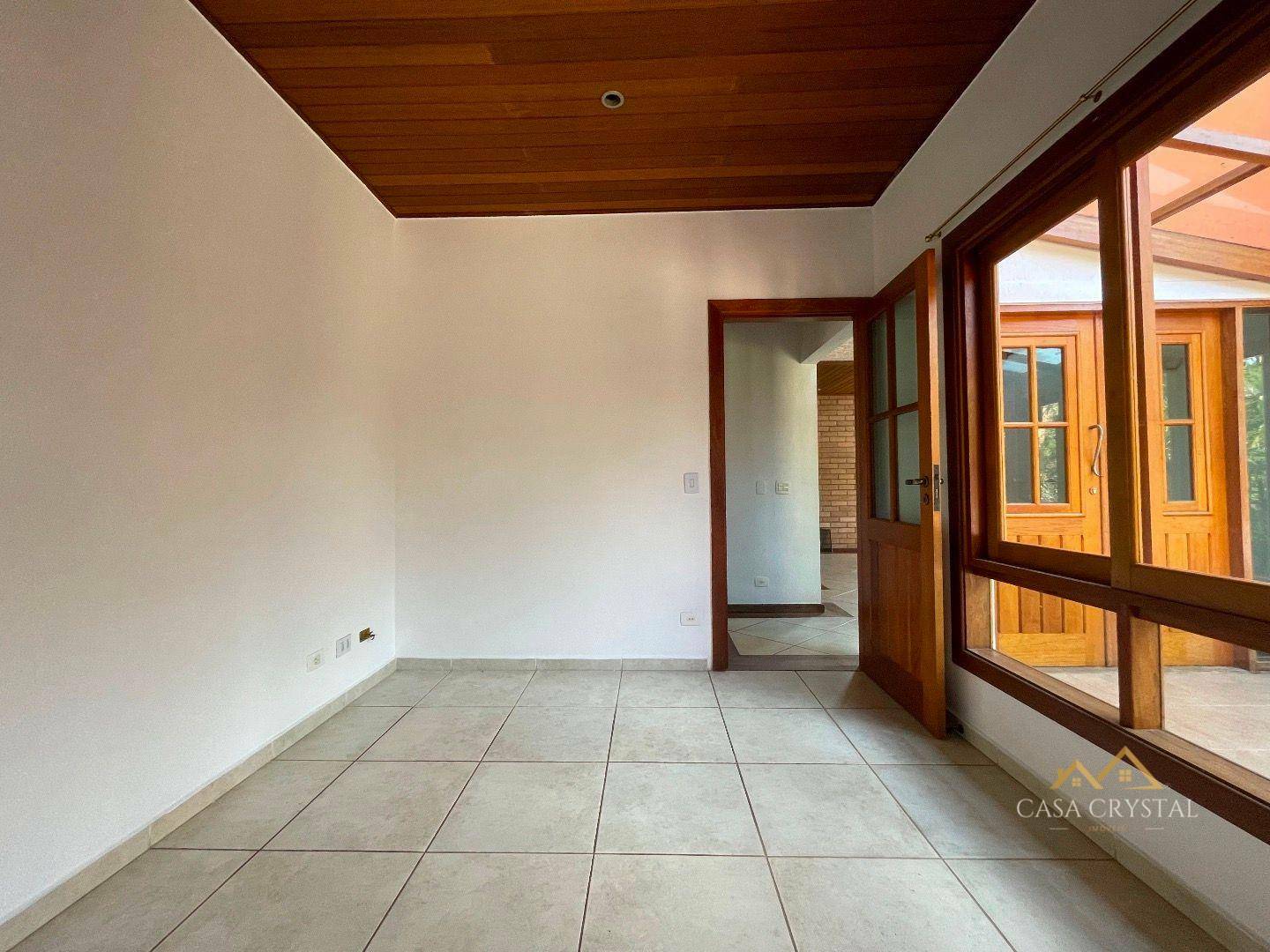 Casa de Condomínio à venda com 3 quartos, 600m² - Foto 9