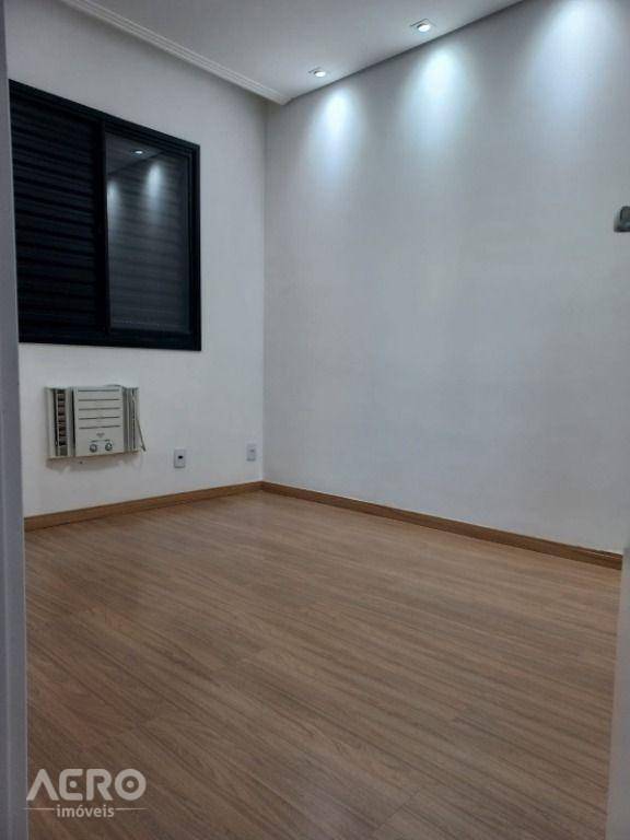 Apartamento à venda com 2 quartos, 48m² - Foto 11