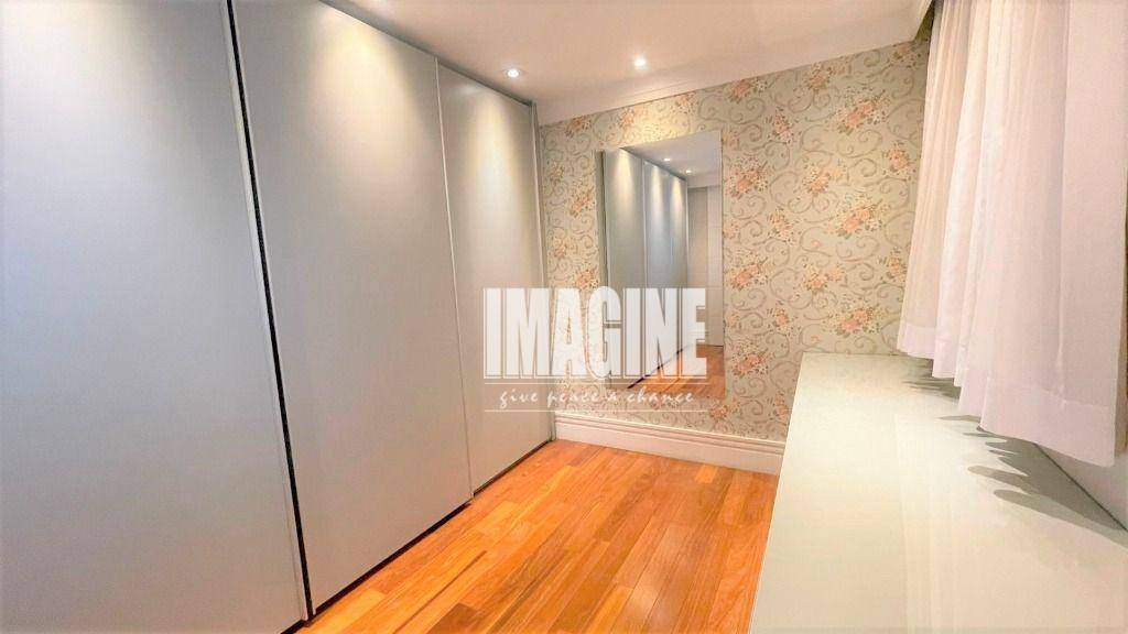 Apartamento à venda com 3 quartos, 125m² - Foto 17