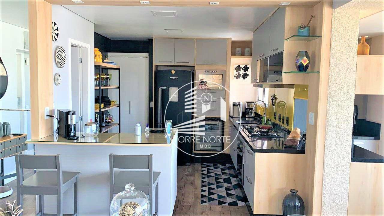 Apartamento à venda com 4 quartos, 141m² - Foto 5