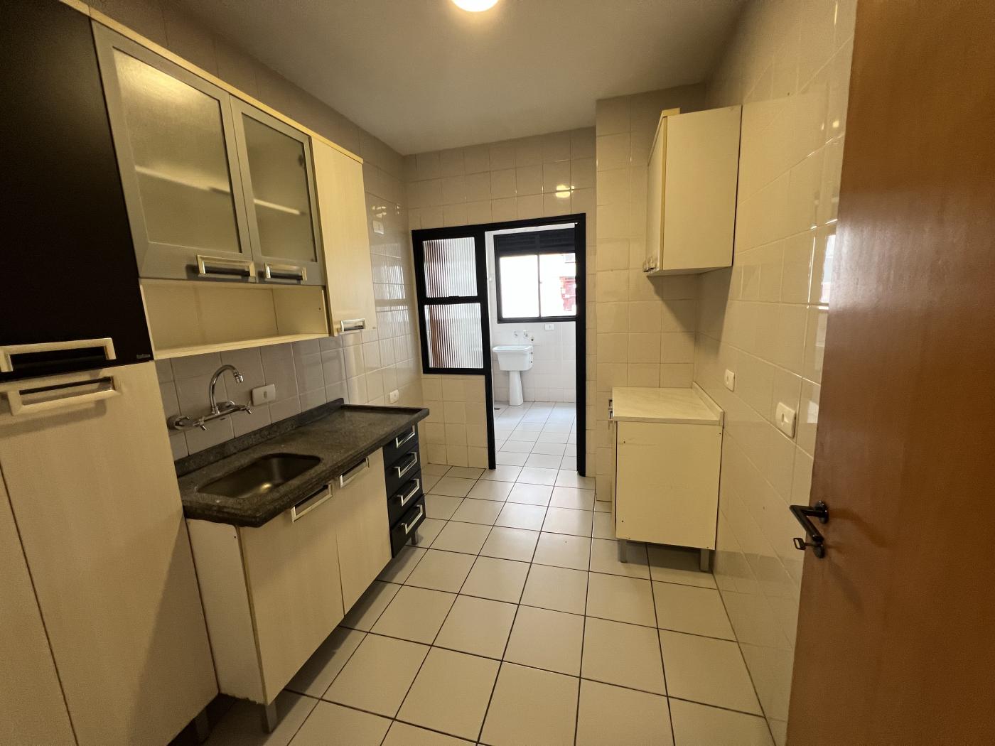 Apartamento para alugar com 2 quartos, 91m² - Foto 17