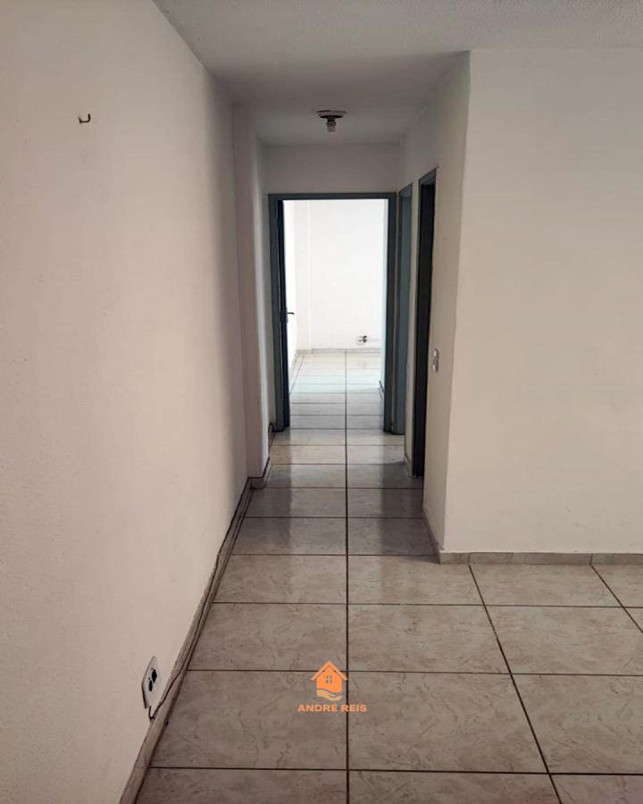 Apartamento à venda com 2 quartos, 50m² - Foto 2